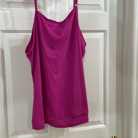 NWOT Bundle of 4 Women’s Camisole Tops - Picture 4 of 6